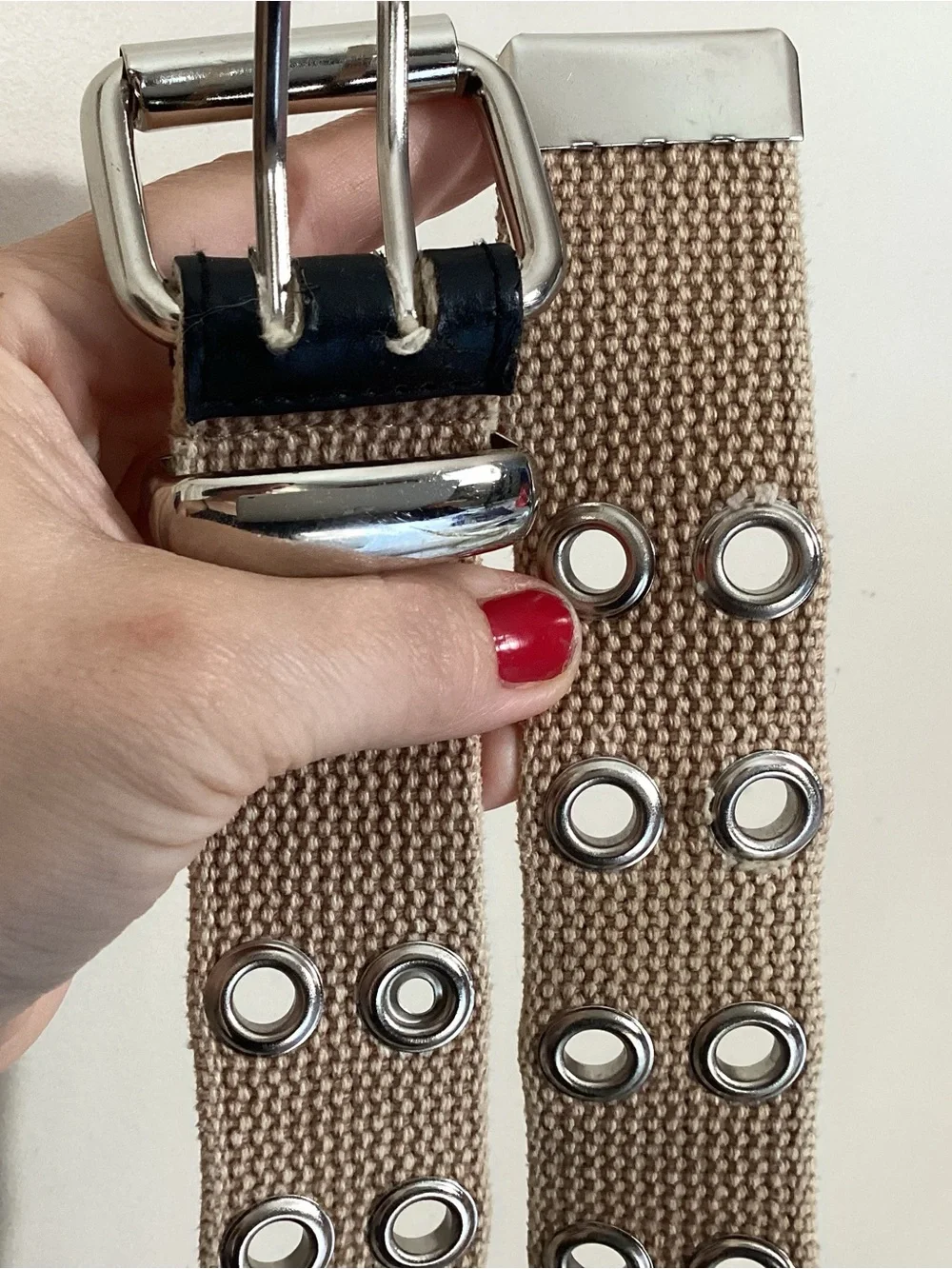Vintage Y2K Khaki Canvas Grommet Belt 39”